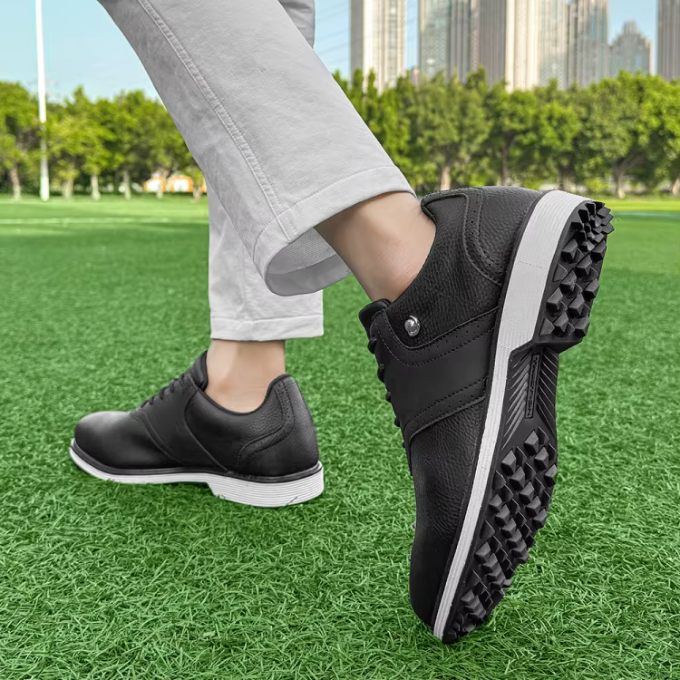 Fairway Classic Golf Shoe