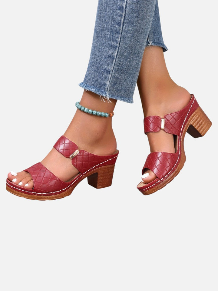 Women’s Comfort Block Heel Sandals - Quilted Leather Look
