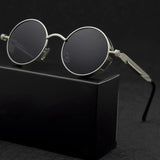 Leo Classic Shades