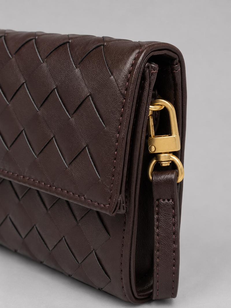 Women’s Woven Leather Look Clutch Bag - Timeless Elegant Design