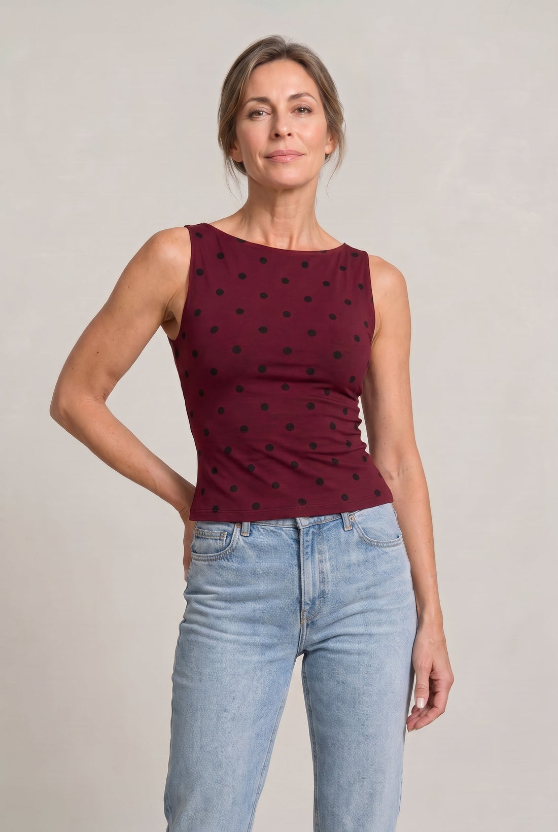 Women’s Polka Dot Sleeveless Tank Top – Fitted Round Neck Summer Top