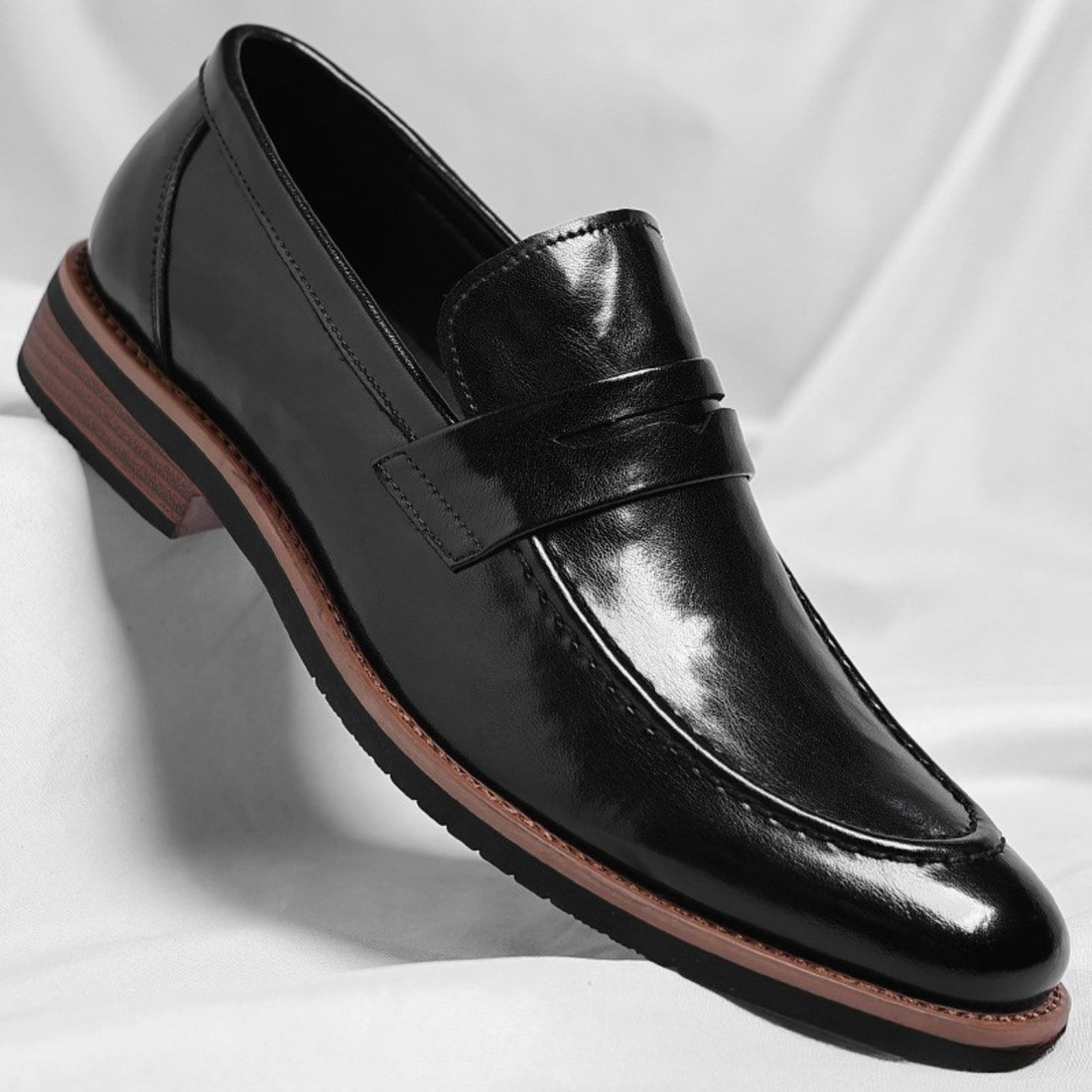 Waler Leather Slip-Ons