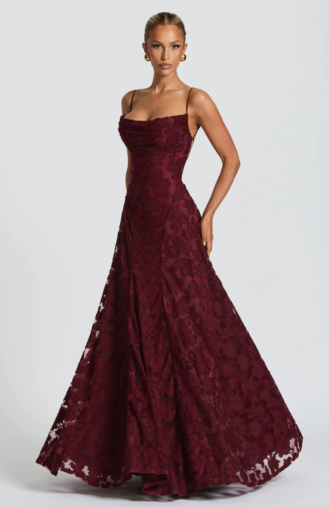 Selvira | Elegant Lace Maxi Evening Dress