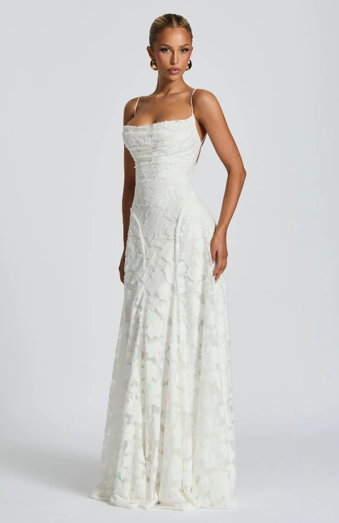 Selvira | Elegant Lace Maxi Evening Dress