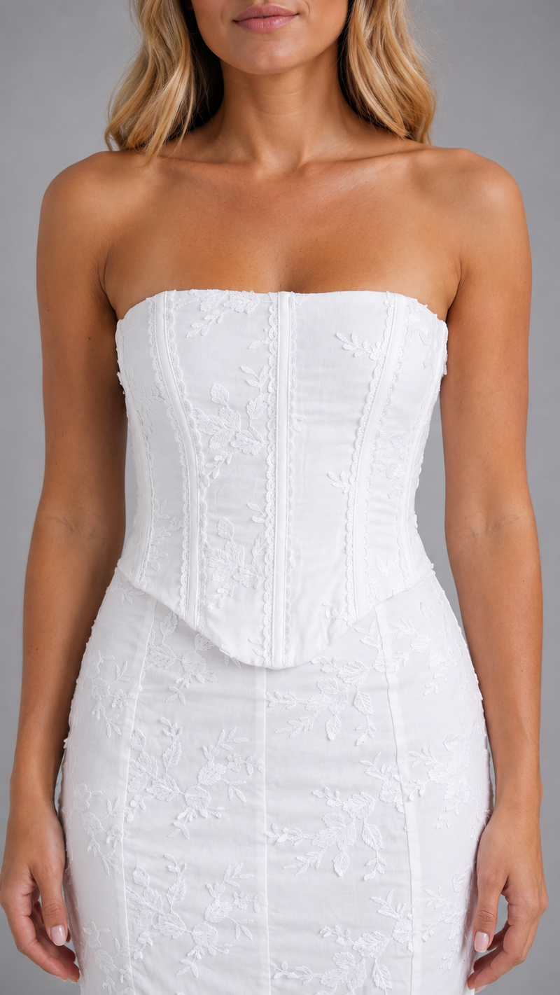 Women’s Strapless Lace Maxi Dress - Sculpted Corset Style