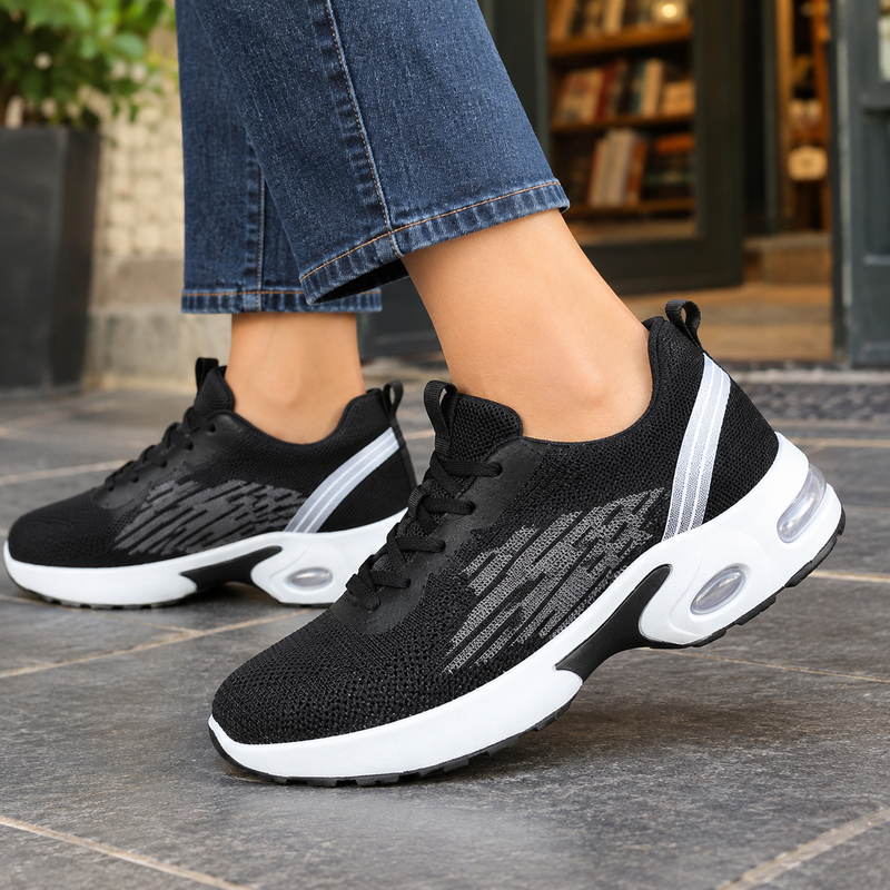 Valente-Siena Knit Sneakers - Black