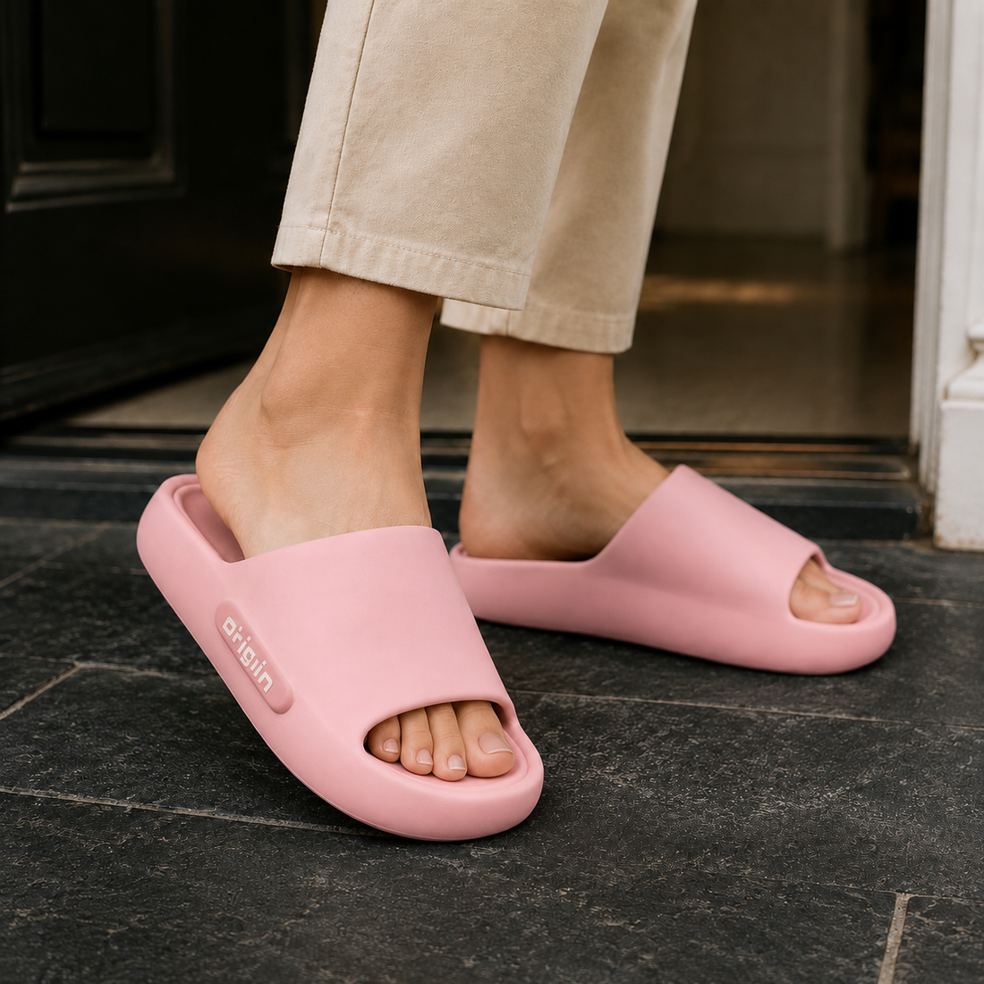 Cagliari Cushioned Slides - Pink