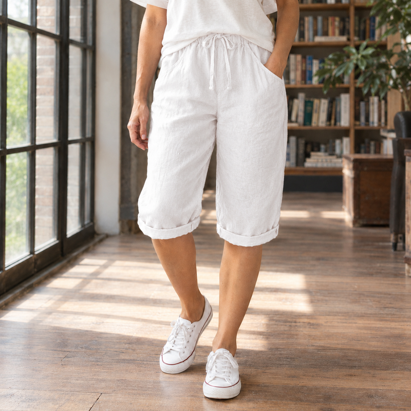 Olympia-Louise Relaxed Capri Pants - White