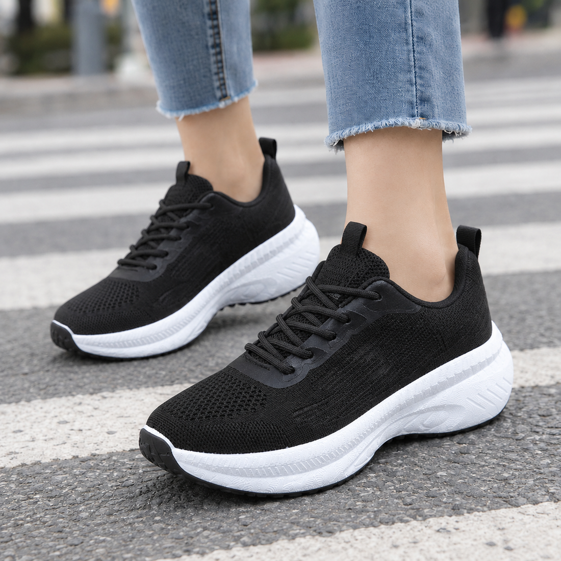 Rusconi Lace-Up Sneakers - Black