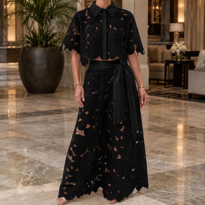 Giulietta-Skye Cutout Set - Black