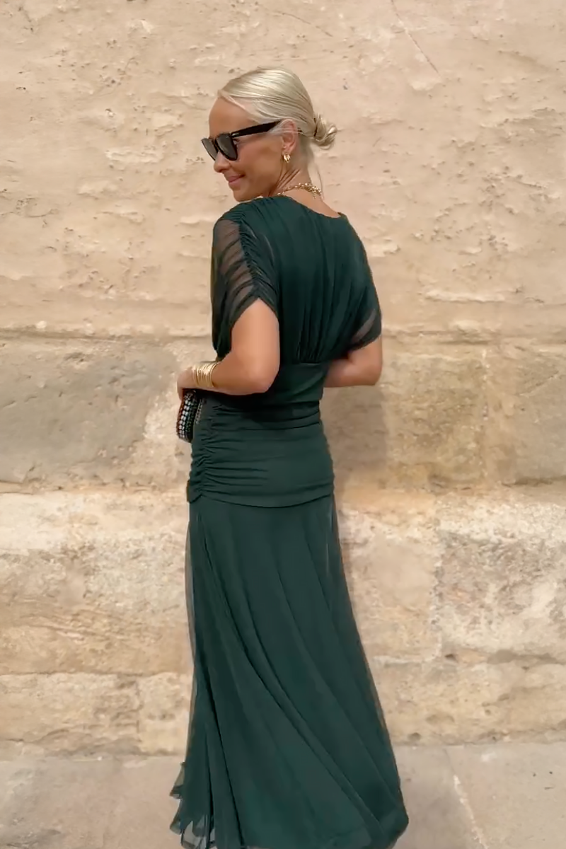 Women’s Gradient Pleated Maxi Dress - Elegant Flowing Silhouette